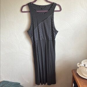 Athleta large tall Black and White Asymmetrical Sheath Dress